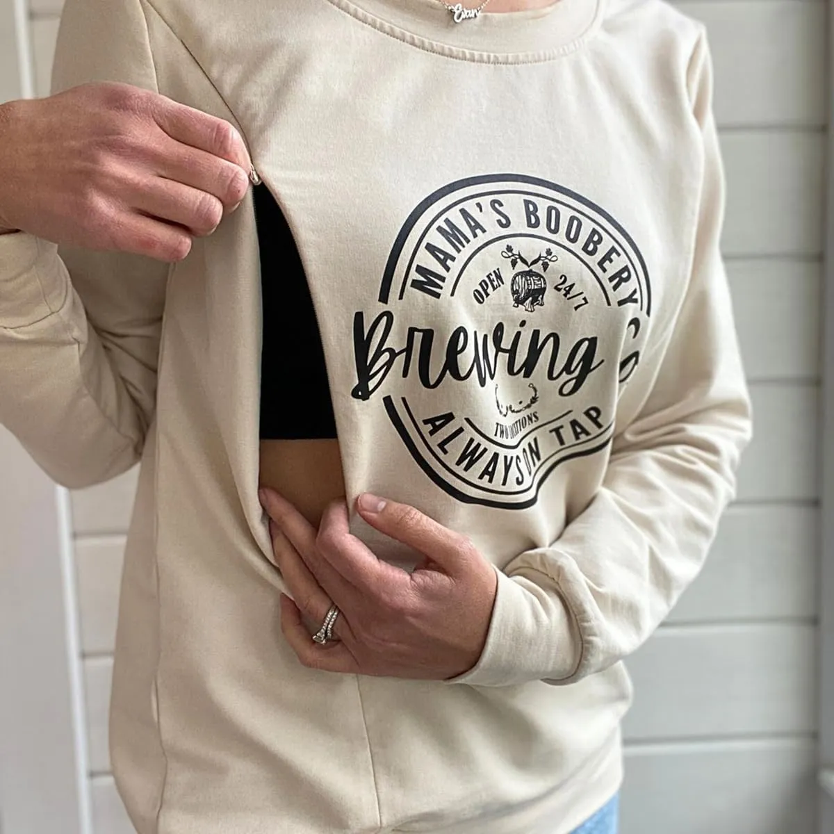 AEARGIV Women Causal Maternity Nursing Sweatshirt Comfort Friendly Zip Breastfeeding Pullover Tops Mama's Boobery Sweater