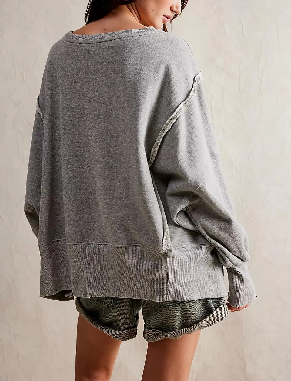 Amiblvowa Women's Vintage Oversized Graphic Sweatshirt Y2k Long Sleeve Baggy Crewneck Pullover Sweater Retro Loose Fit Top