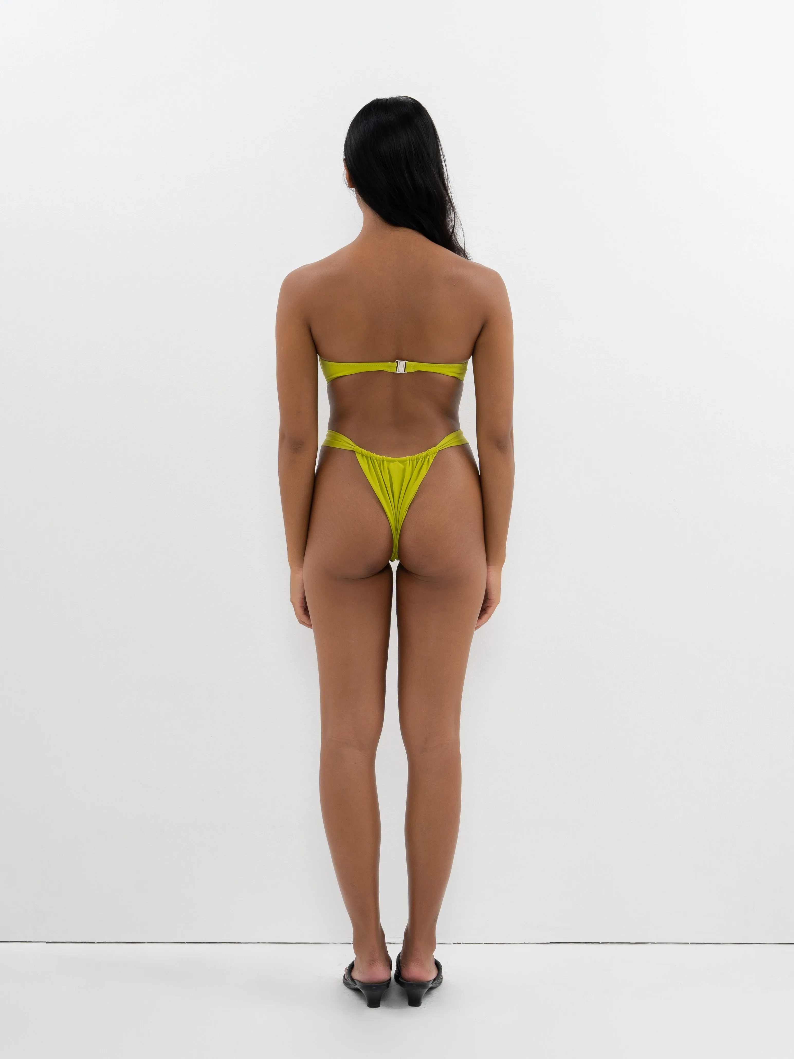 Bare Bottom — Pear