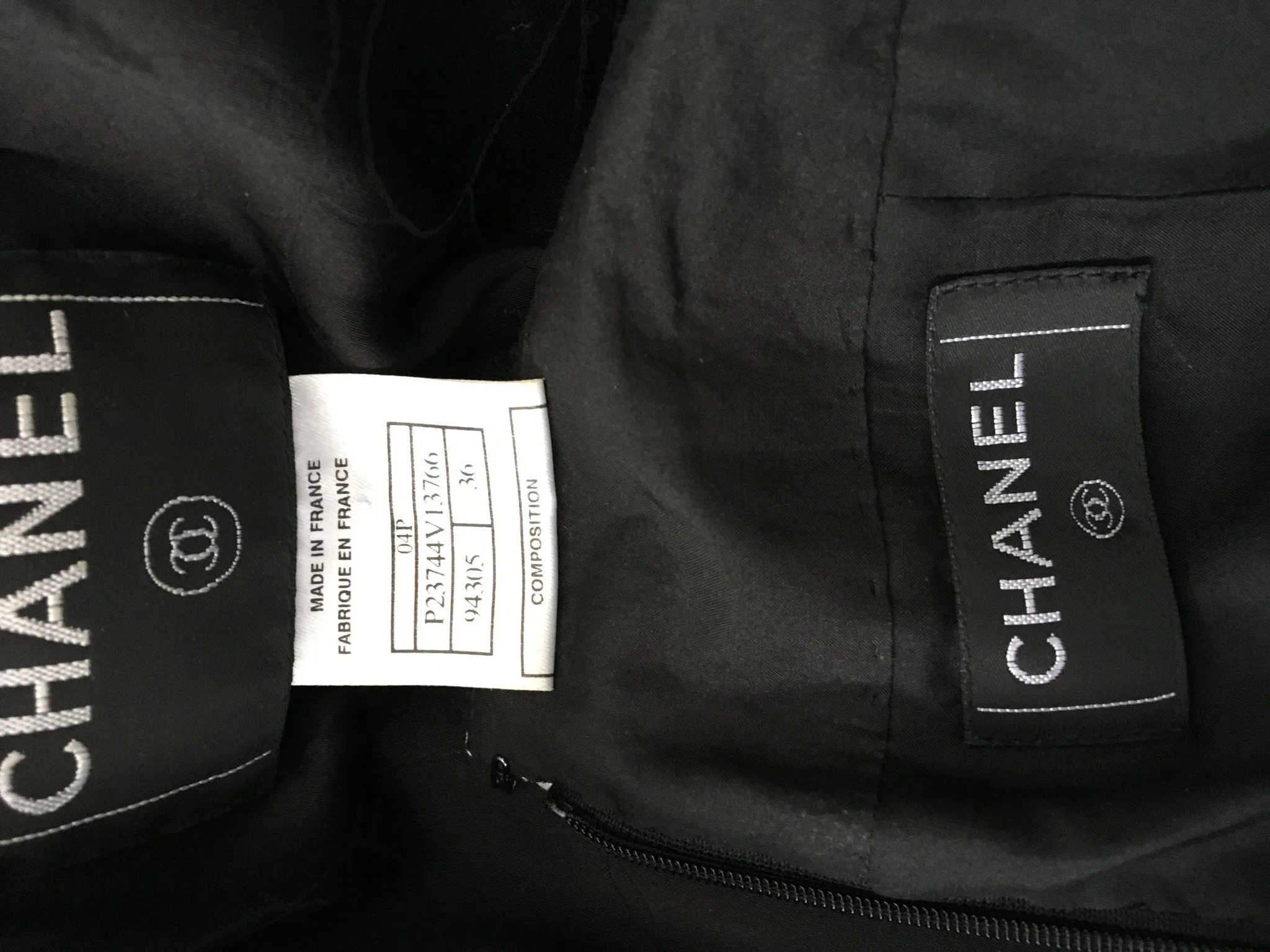 Chanel 04P Black Wool Silk 2-piece suit F 36 UK 8 US 4 S LADIES