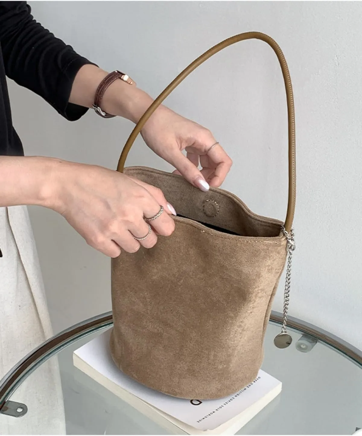 Chic Brown Suede Bag Soft Bucket Bag Women 2024 Fall Winter Handbag Stylish Shoulder Bag Versatile Crossbody Purse