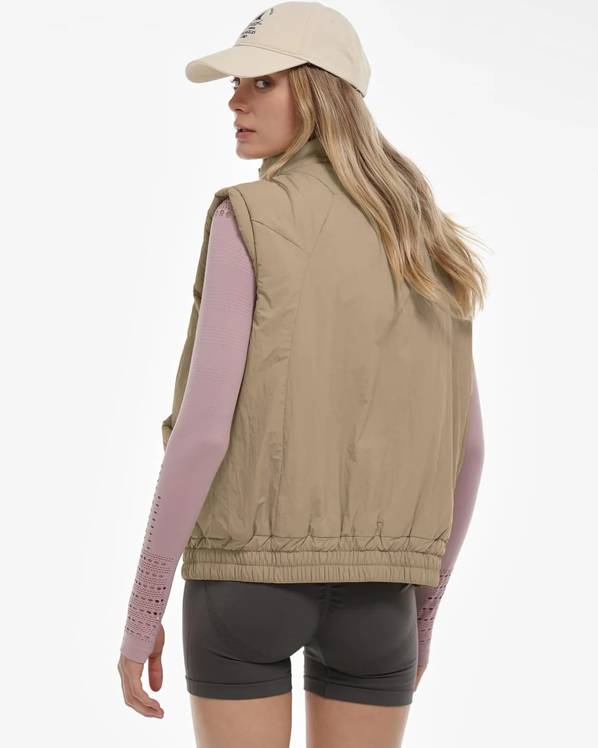 Gacaky Women's Winter Cropped Puffer Vest Lightweight Button-Down Stand Collar Sleeveless Padded Crop Puffy Vests Outerwear