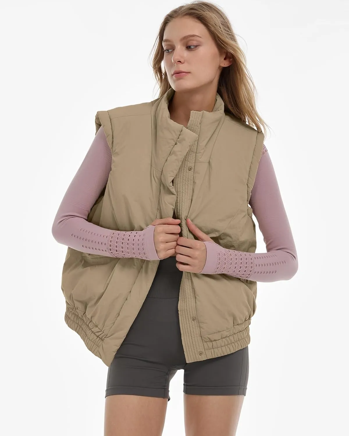 Gacaky Women's Winter Cropped Puffer Vest Lightweight Button-Down Stand Collar Sleeveless Padded Crop Puffy Vests Outerwear