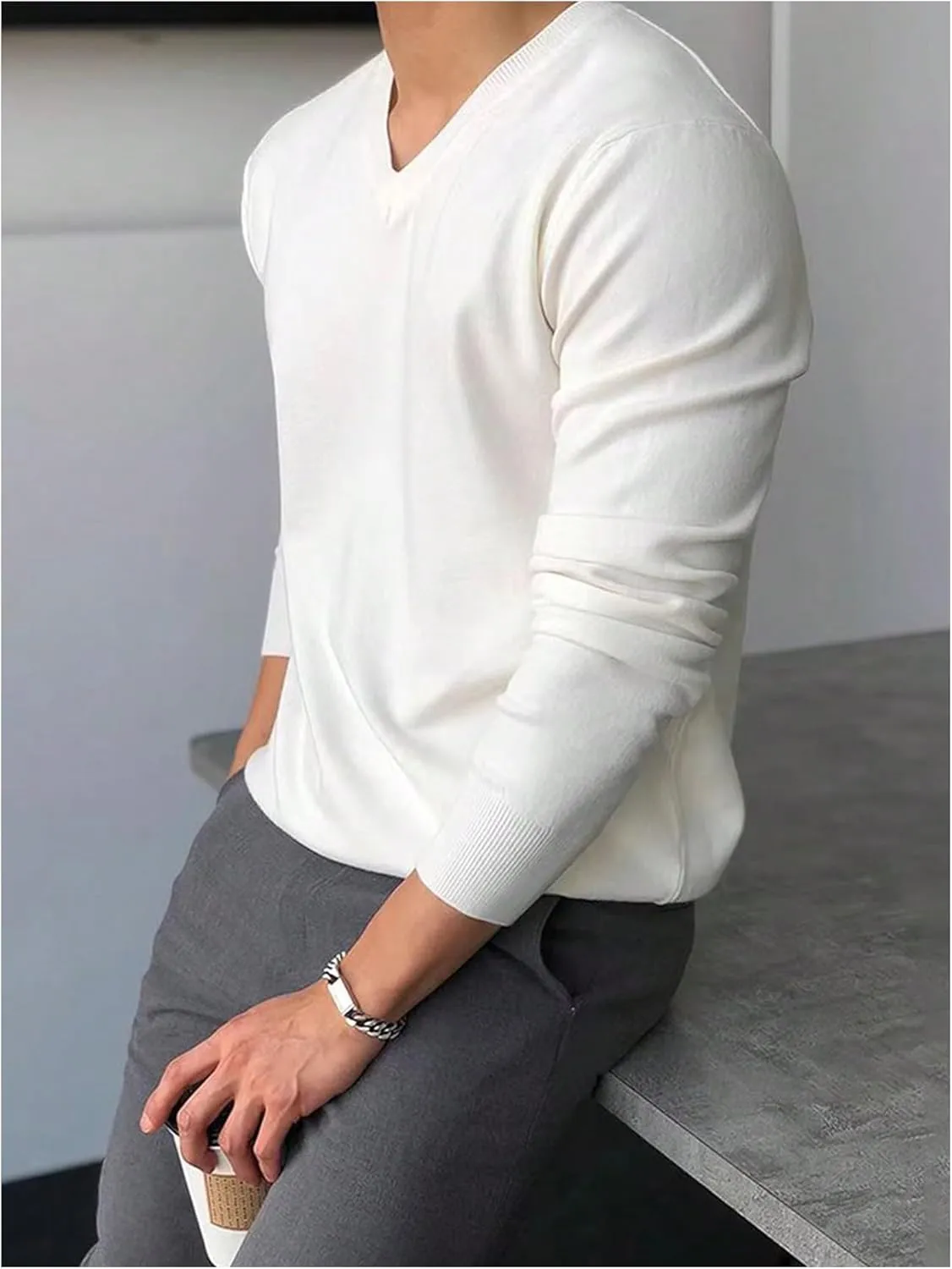 Men's V Neck Long Sleeve Sweaters Slim Fit Knit Basic Pullovers Casual Fall Tops