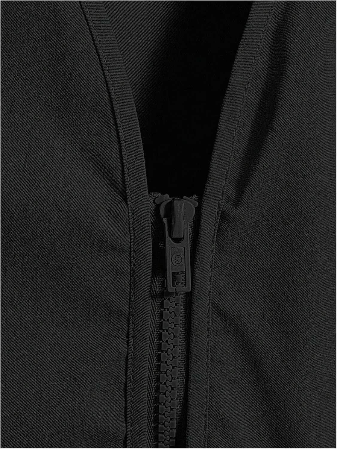 OYOANGLE Men's Sleeveless V Neck Zip Up Cargo Vest Letter Patched Flap Pocket Vest Coat Outerwear