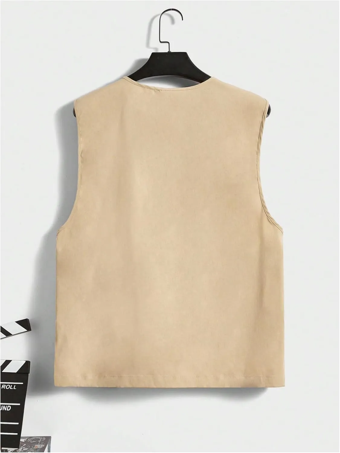 OYOANGLE Men's Sleeveless V Neck Zip Up Cargo Vest Letter Patched Flap Pocket Vest Coat Outerwear
