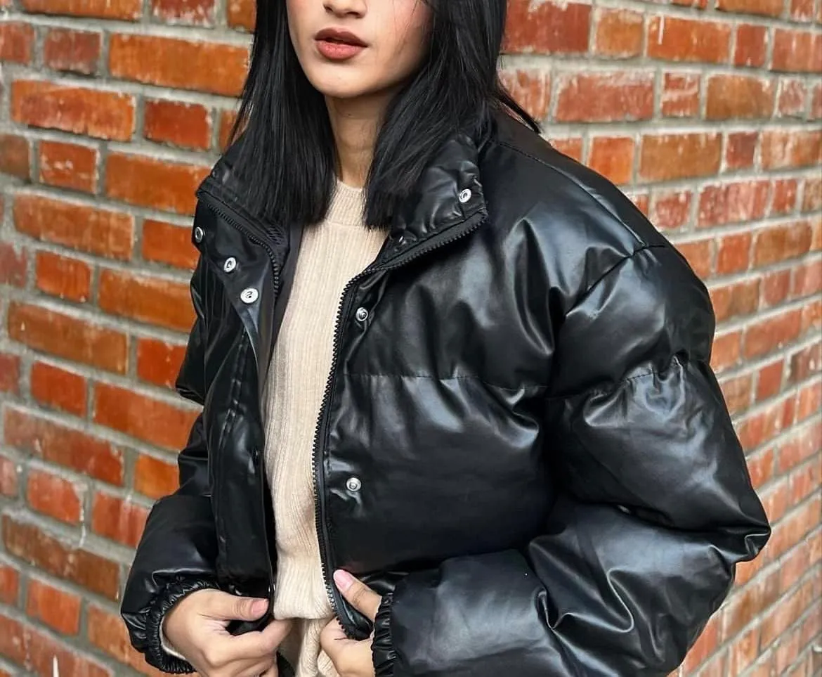 PEHMEA Women's Faux Leather Puffer Jacket Winter Long Sleeve Stand Collar Baggy Short Bubble Coat