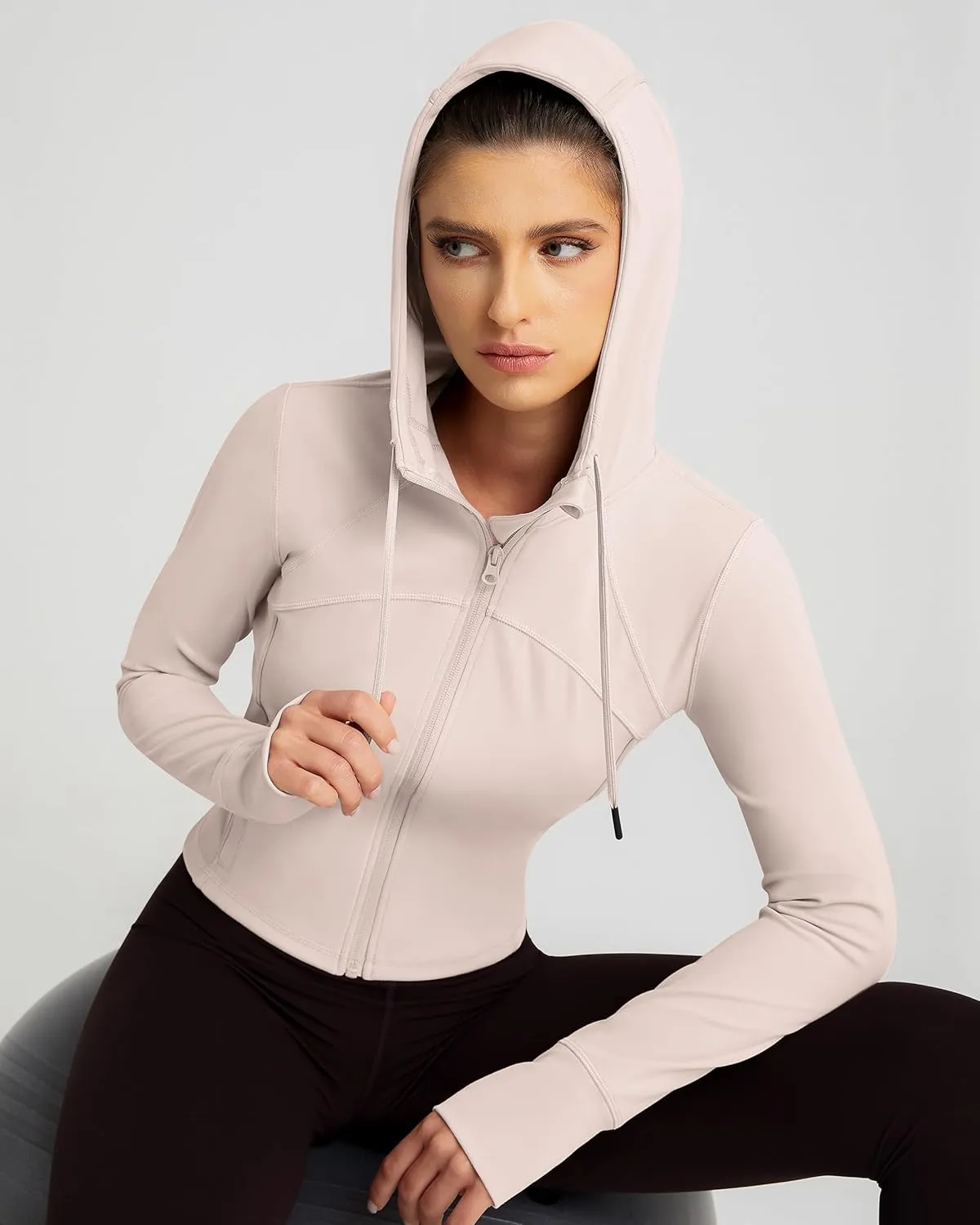QUEENIEKE Hooded Workout Jacket for Women - Zip Up Athletic Running BBL Jacket Croped Tops with Back Mesh Vent & Thumb Holes