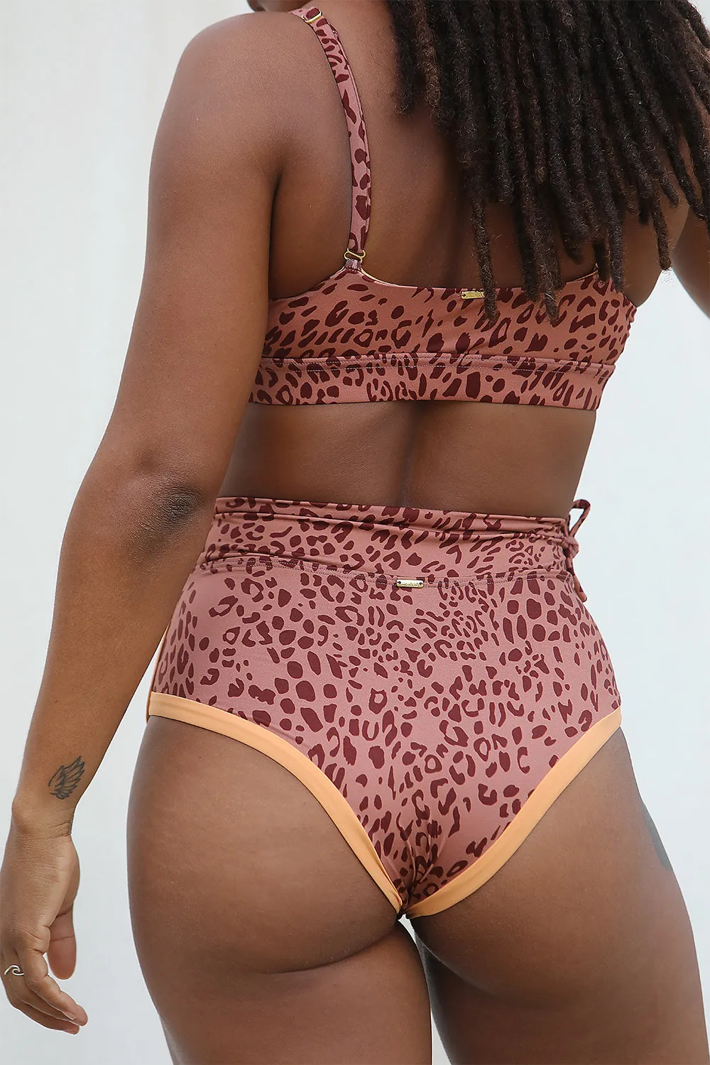 Roca Bruja Top