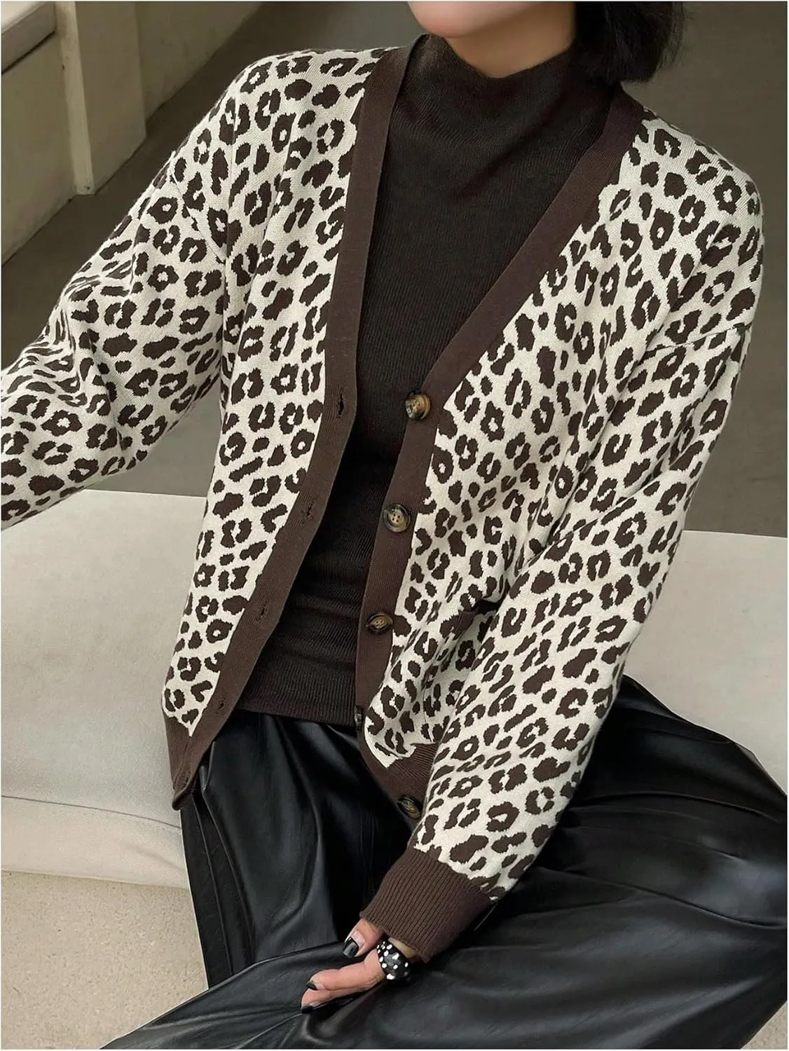 SOLY HUX Women's Leopard Print Button Down Cardigan Long Sleeve V Neck Loose Sweater Outerwear