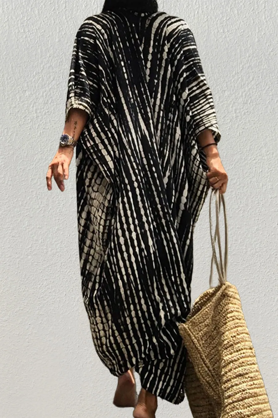 Tie Dye Cape Beach Black Cardigan Kimono