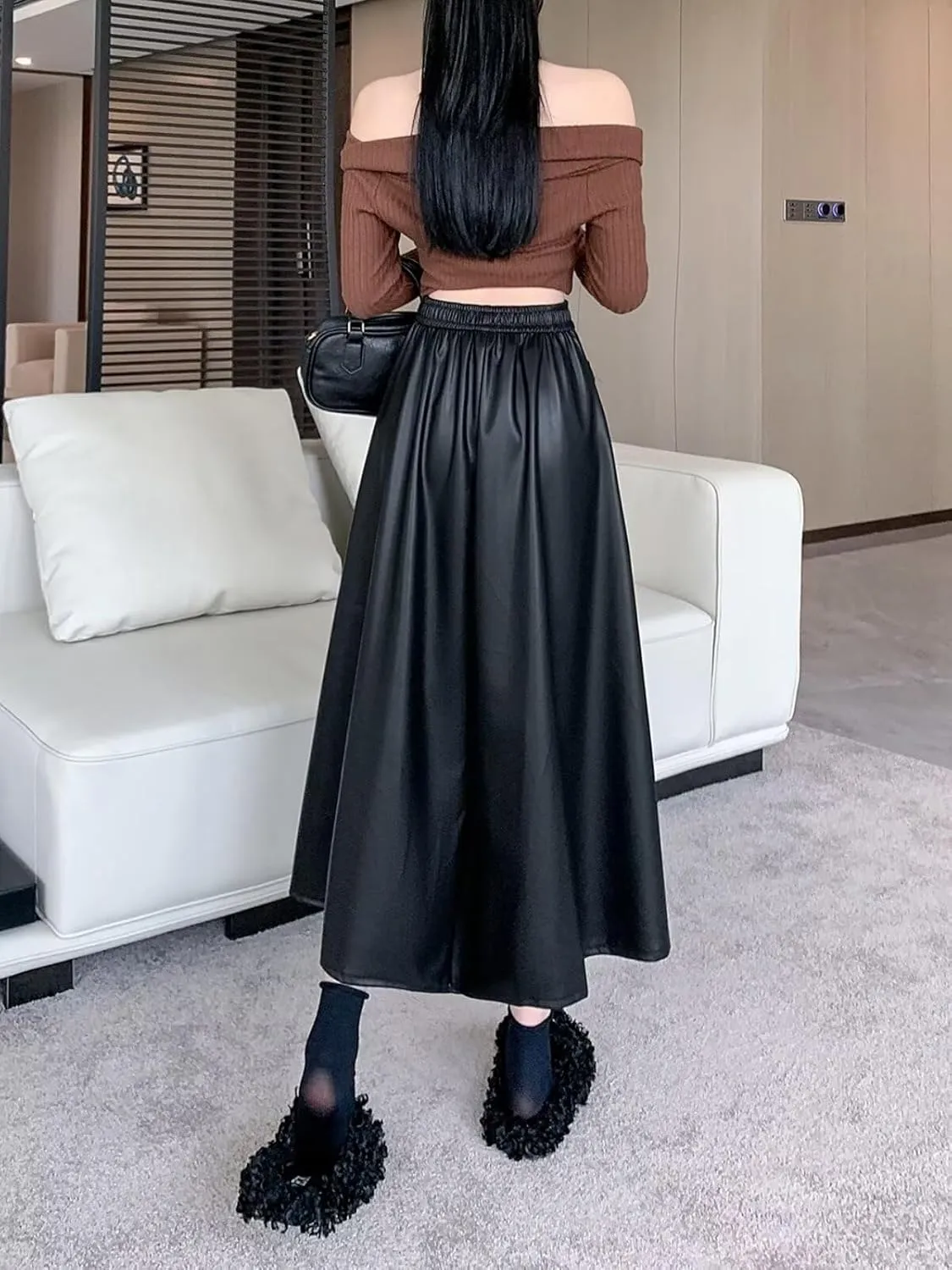Women's Faux Leather Skirt Retro High Waisted Pleated Vintage Long A-line Midi Skirts with Pockets