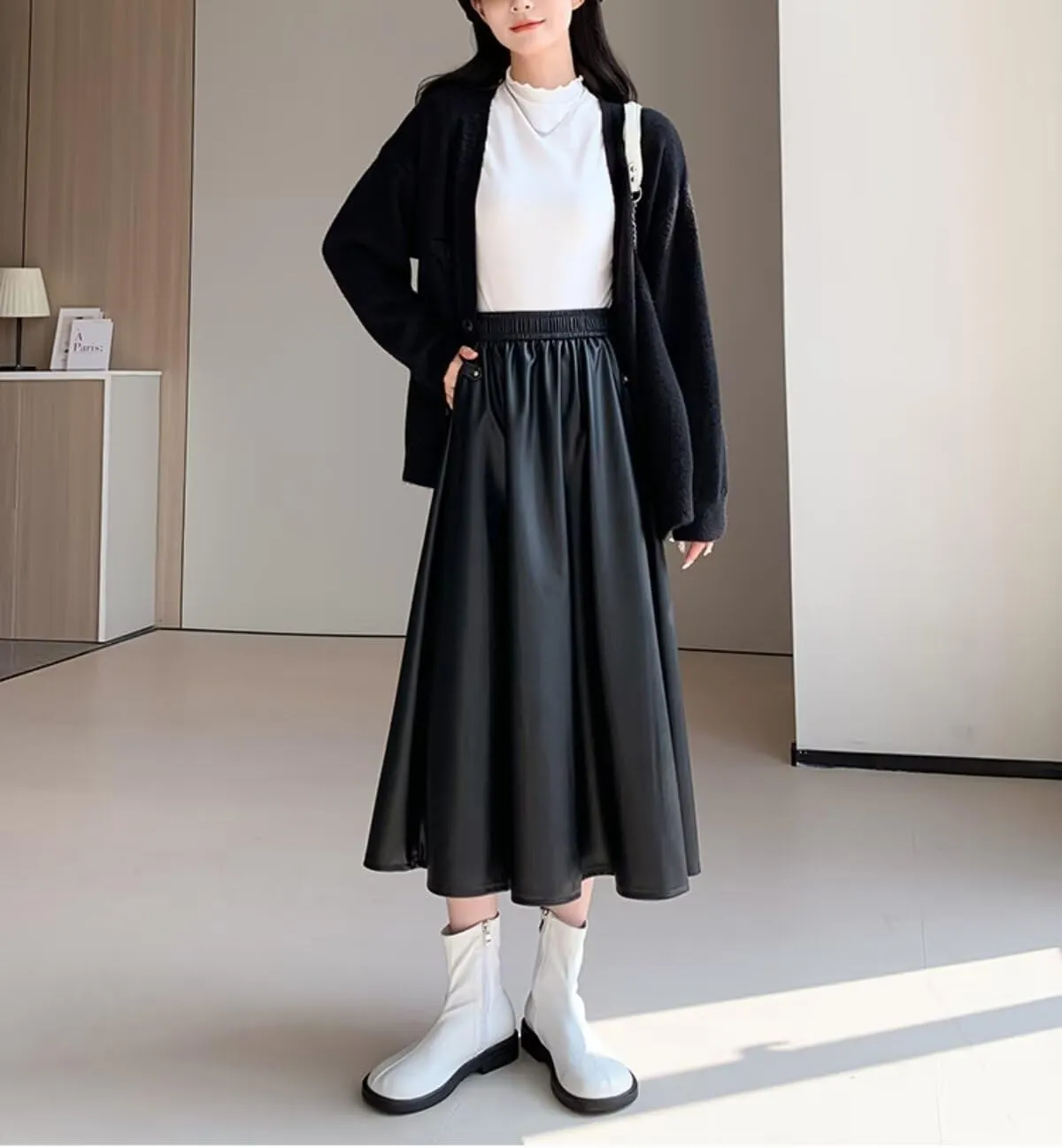 Women's Faux Leather Skirt Retro High Waisted Pleated Vintage Long A-line Midi Skirts with Pockets