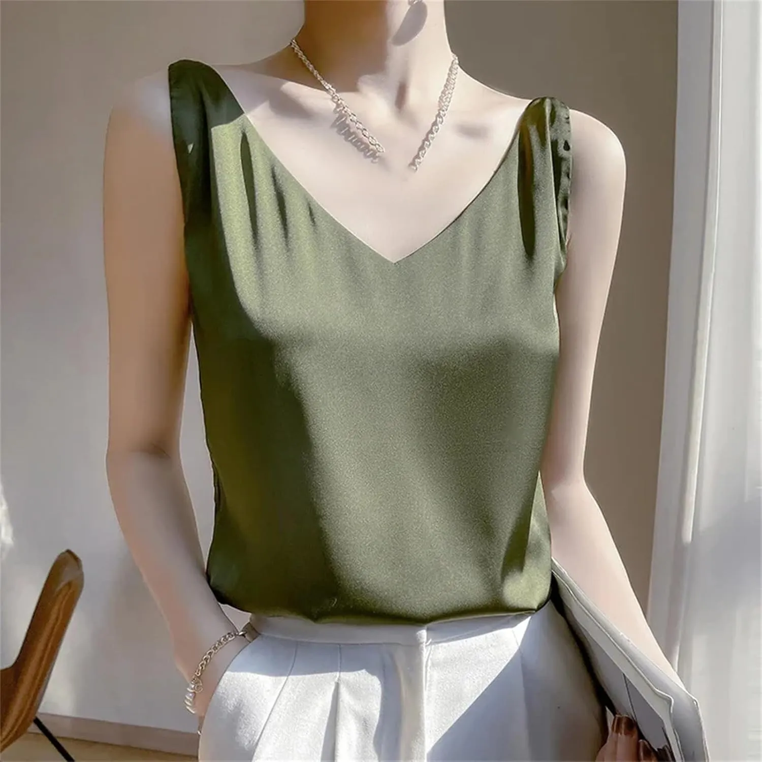 Women's V-Neck Tank Top  Solid Color Sleeveless Summer Blouse Casual Office Wear Fashion Camisole