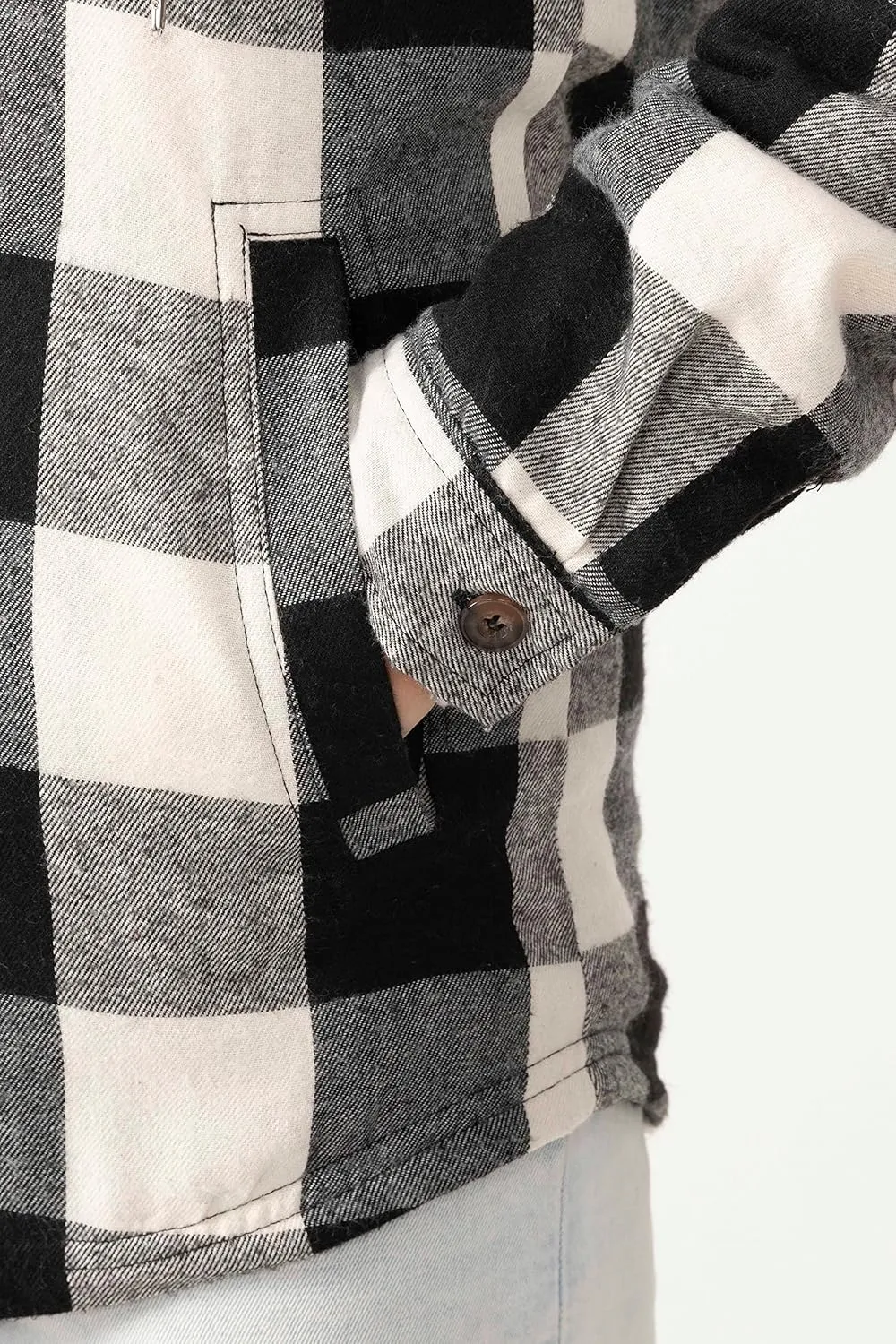 ZENTHACE Womens Sherpa Lined Flannel Jacket Full Zip Up Hooded Flannel Plaid Shirt Jacket with Side Pockets